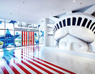 OSAKA ENGLISH VILLAGE（オオサカ イングリッシュ ビレッジ）